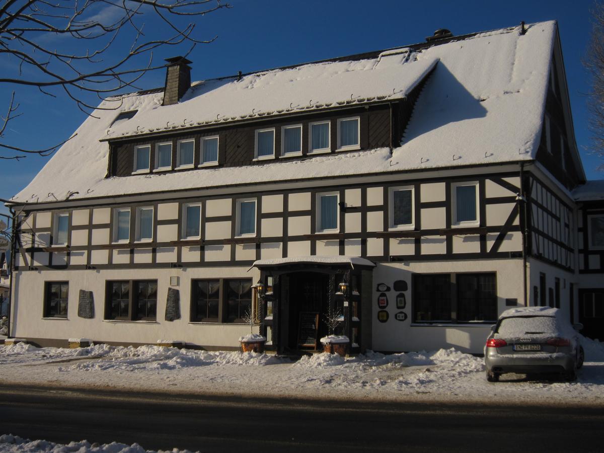 Landgasthof Gilsbach Hotel Winterberg Buitenkant foto