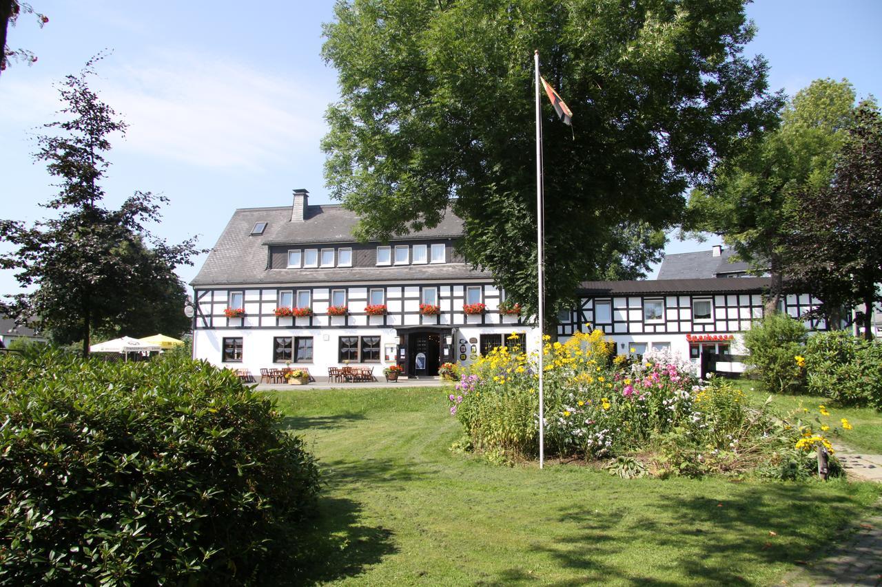 Landgasthof Gilsbach Hotel Winterberg Buitenkant foto